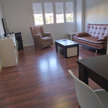 Piso Amplio Y Tranquilo En Marchena Apartman Kültér fotó
